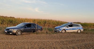 Pościg za 35-latkiem zakończył się zatrzymaniem na mokradłach